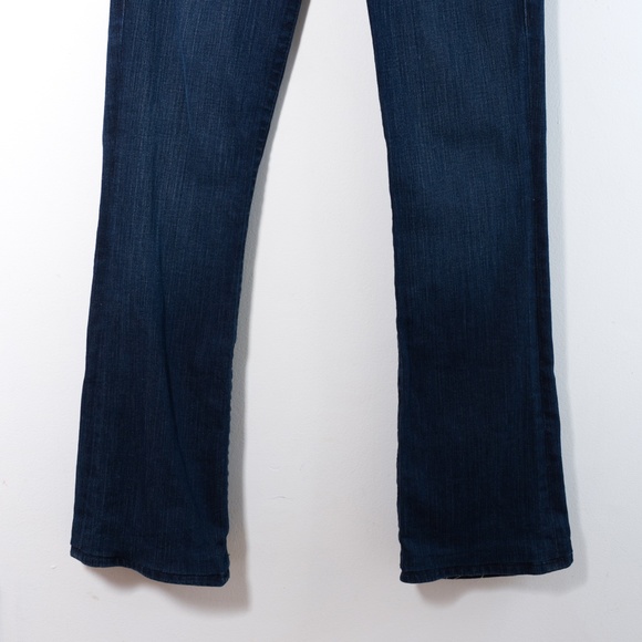 True Religion Tori Dark Wash Denim Embellished Jeans Pockets Size 27 x 30 - Picture 4 of 16